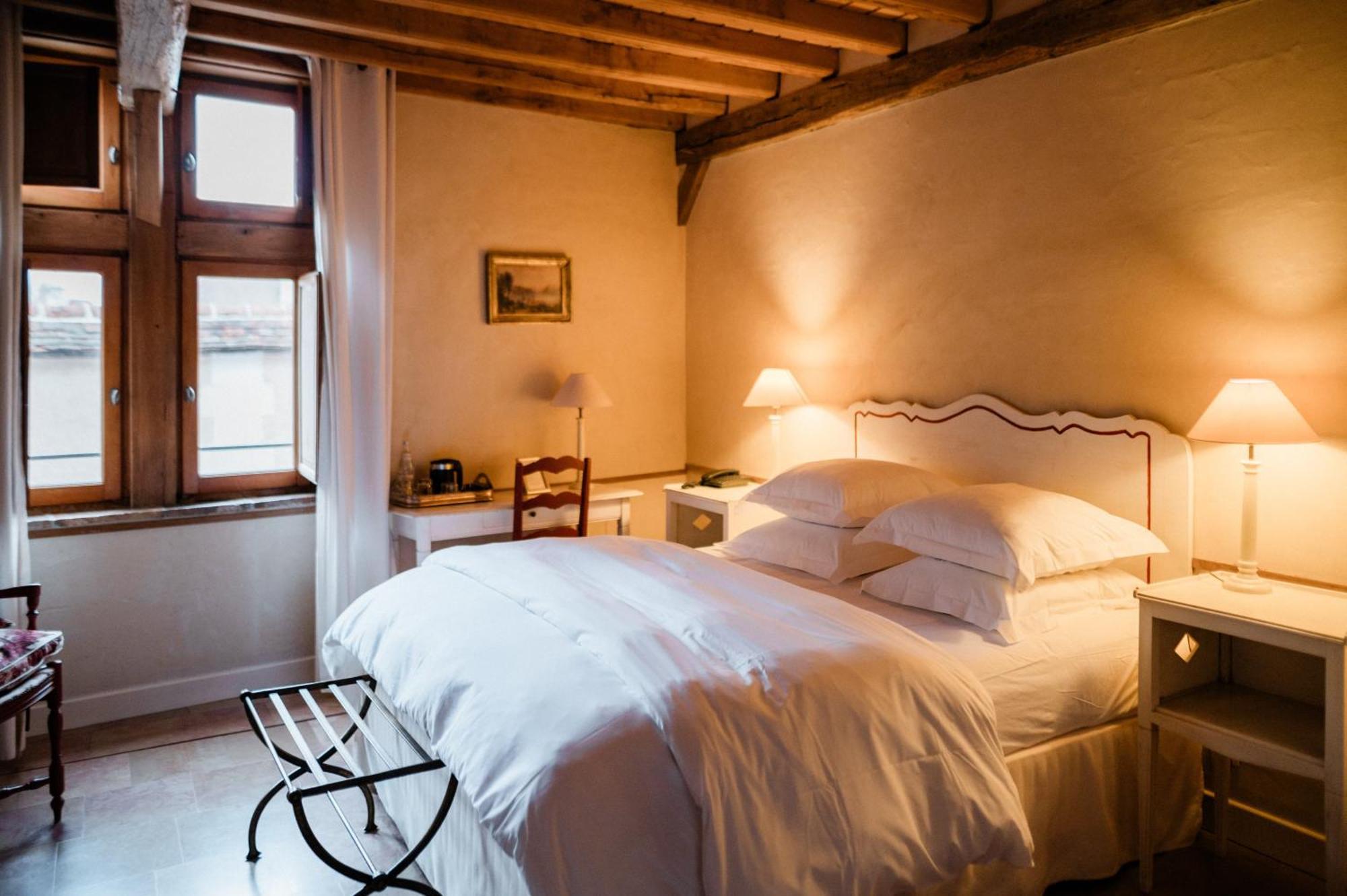 Le Champ Des Oiseaux Hotel & Spa Troyes Exterior photo