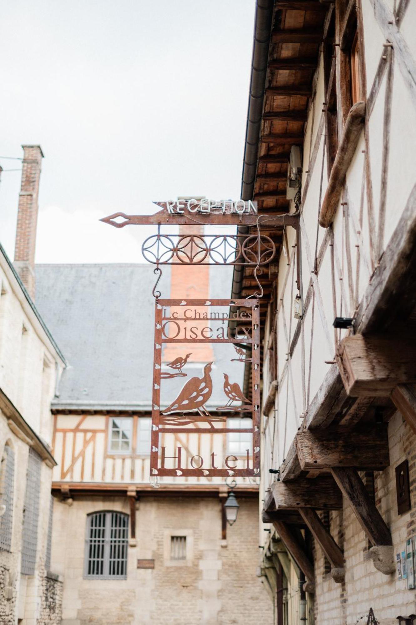 Le Champ Des Oiseaux Hotel & Spa Troyes Exterior photo